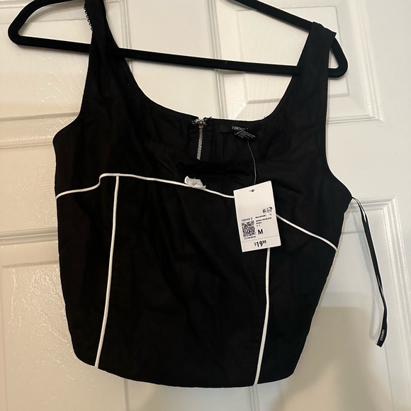 Black Square Neck Women's Top - Picture 2 of 2